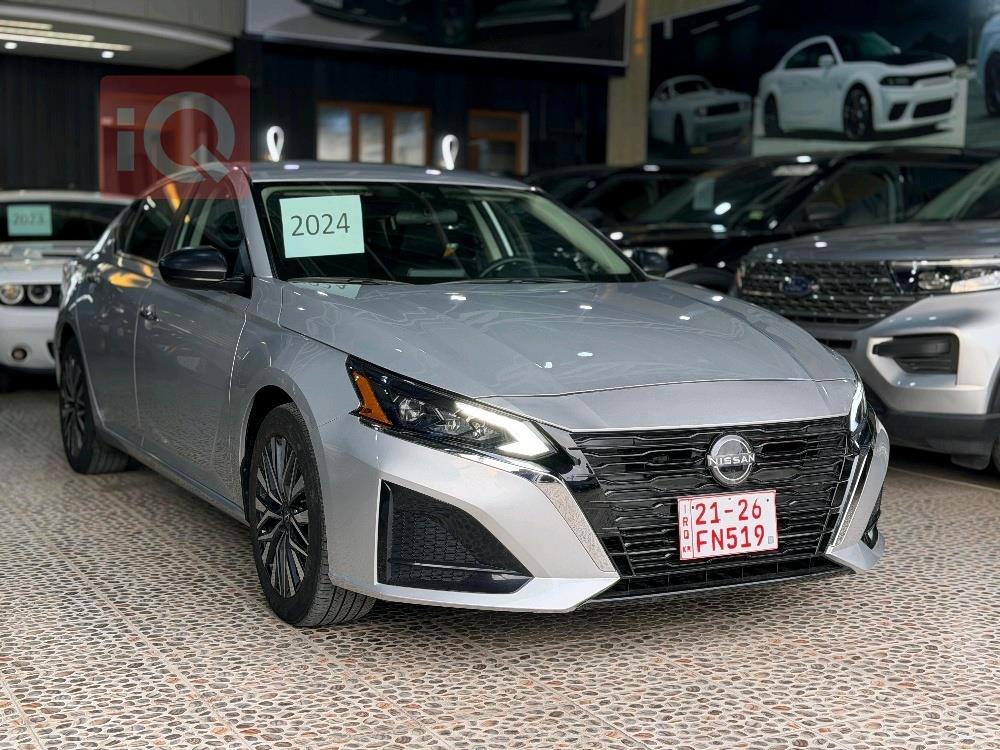 نيسان ألتيما